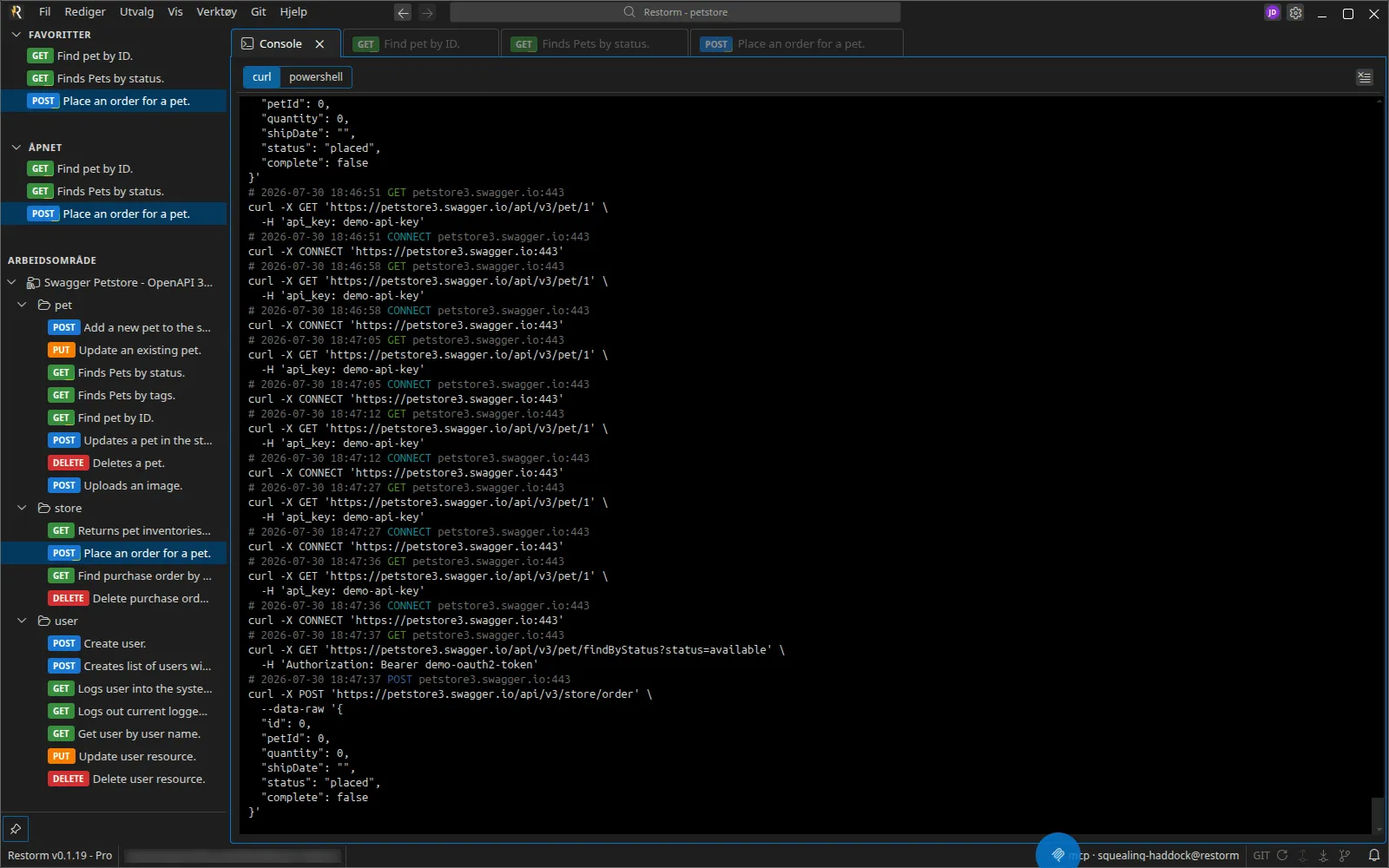 Konsollet med flere oppfangede kall, hvert gjengitt som en curl-kommando, og velgeren curl / powershell